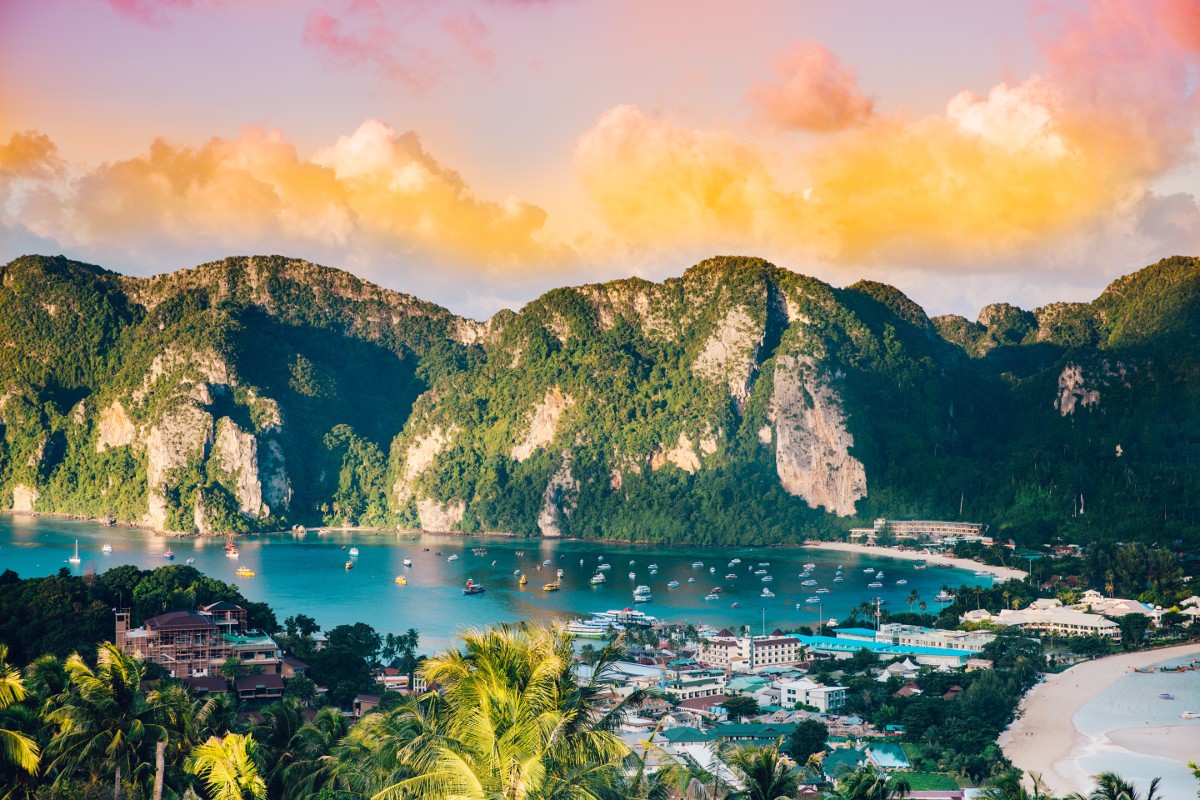 Beach Mountains